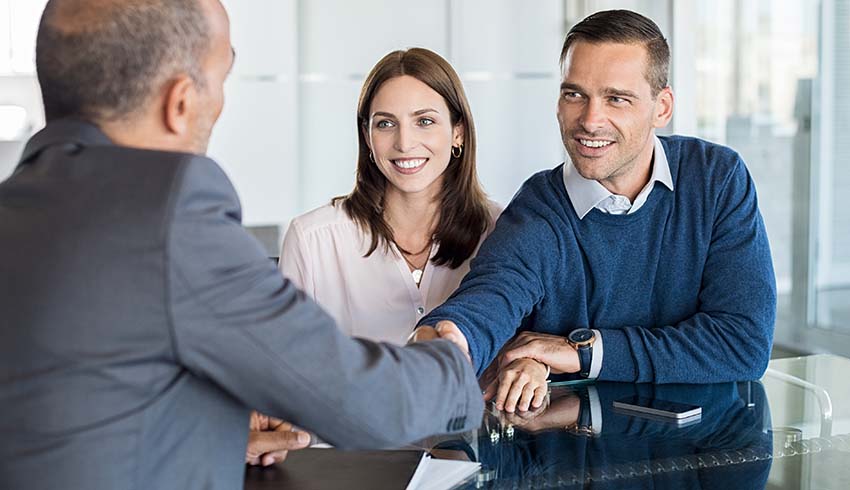 Couple Meeting Advisor
